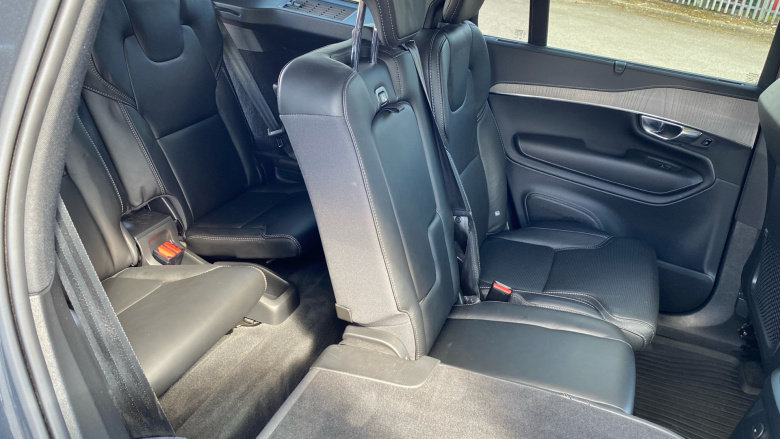 Volvo Xc90 2.0 T8 Recharge PHEV Inscription Pro 5dr AWD Auto Estate